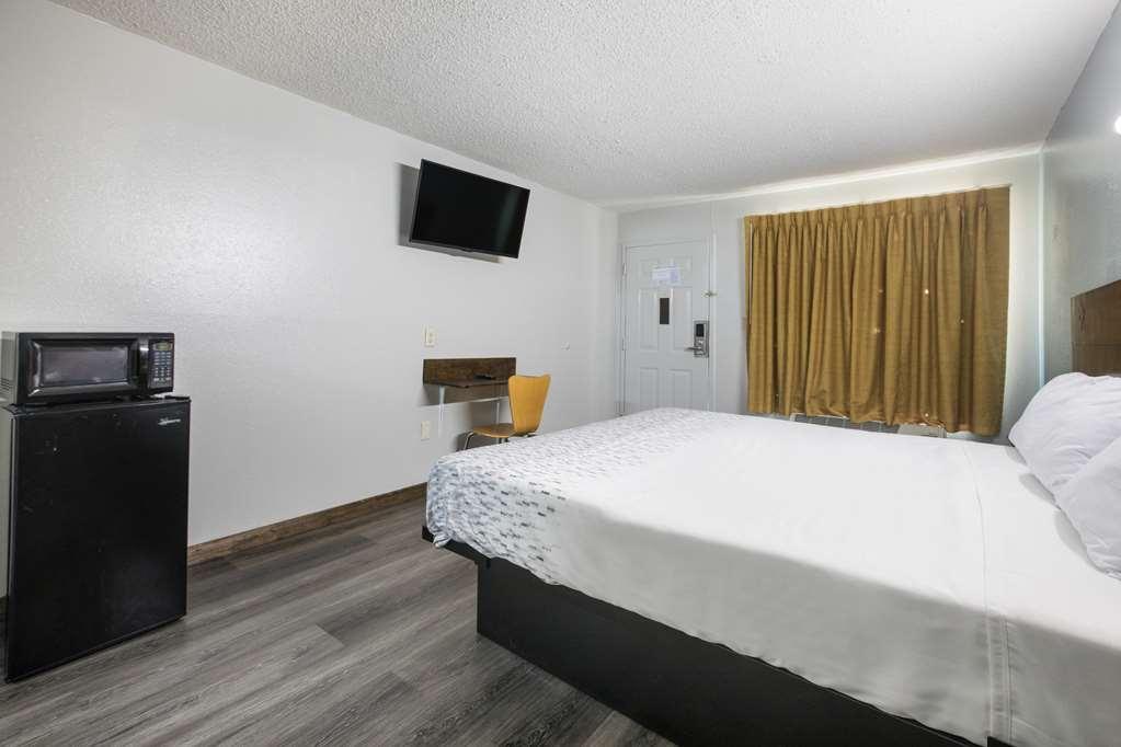 Americas Best Value Inn Stockbridge Quarto foto